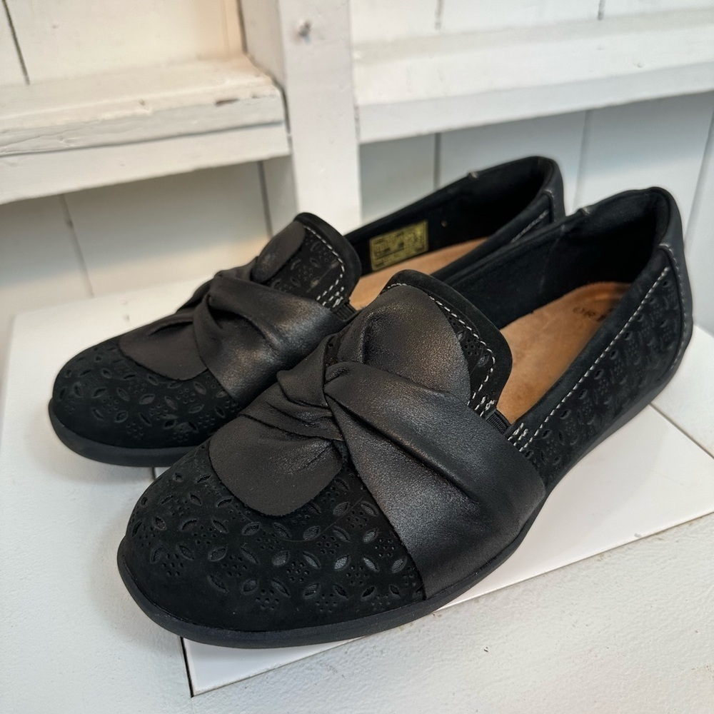 Earth Origins Finley Black Slip Ons Lightweight Loafer Comfort Flats Women’s 6.5 - Picture 4 of 13